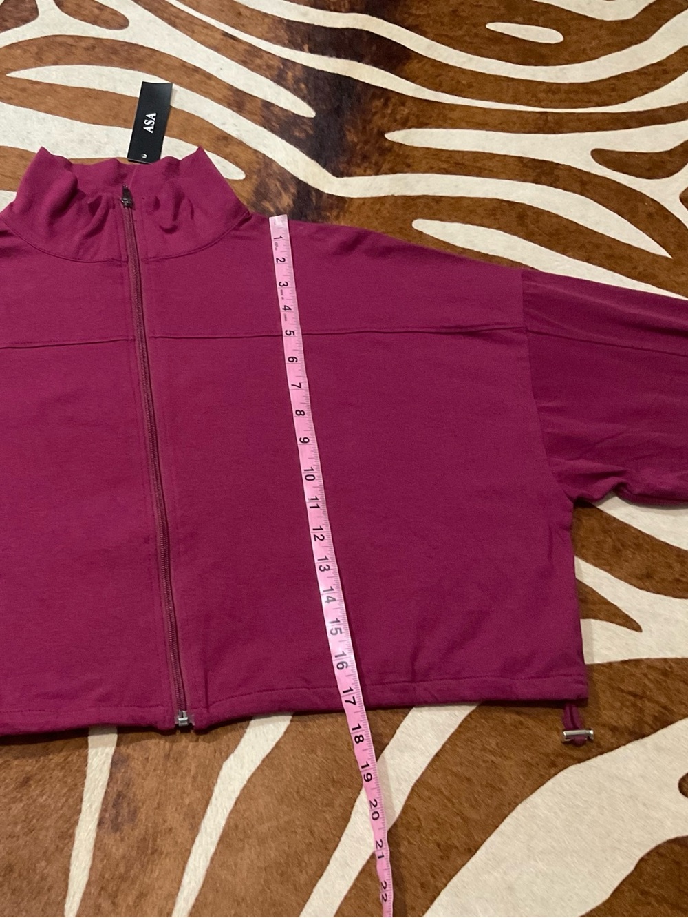 NEW Plum Athletic Cropped Oversized Jacket & Flared Yoga Pants 2 Piece Set Small - Picture 6 of 8